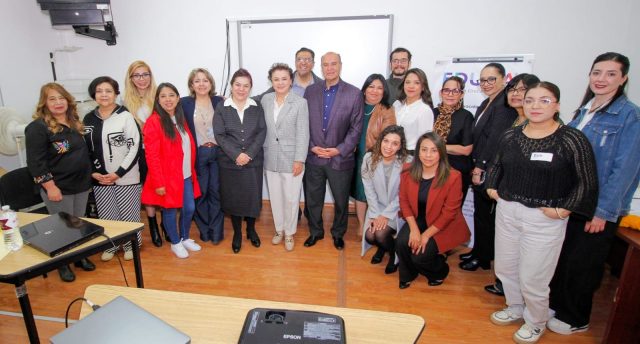 SEPH certifica a servidores públicos en prácticas socioemocionales (2)