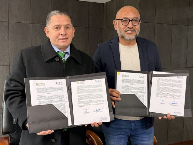 UTEC firma convenio con Exportaciones Textiles Mexicanas (1)