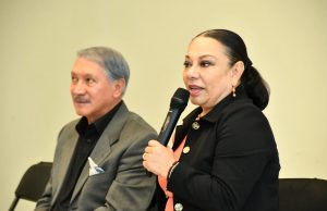 Renueva permiso y fortalece trabajo conjunto con comerciantes