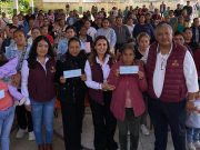 Sebiso entregó apoyos a personas artesanas damnificadas en región Otomí-Tepehua