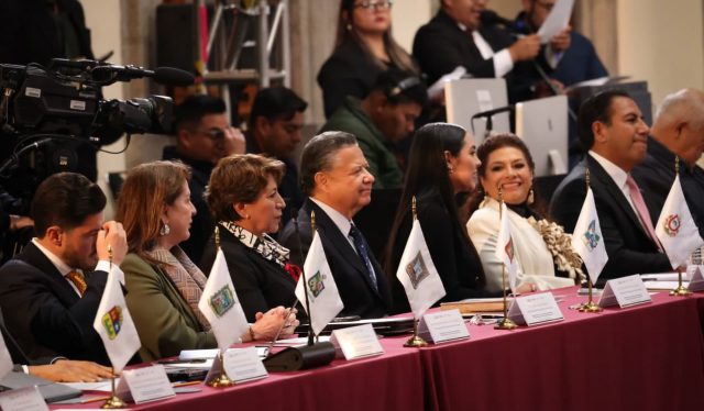 11 DICIEMBRE 2025_GOBERNADOR_52.a Sesión Ordinaria del Consejo Nacional y 8.a Sesión Ordinaria del Consejo Nacional de Protección Civil_1 (1)