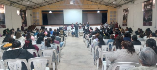Fortalecen los Consejos Escolares en la región de Tlaxcoapan