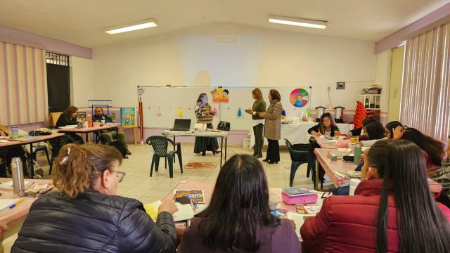 Impulsa IHE lectura y escritura en educación básica (1)