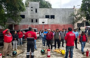 Protección Civil capacita a comerciantes para prevenir riesgos durante Festejos Guadalupanos
