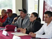 Entrega Gobierno Municipal permisos a aseadores de calzado del Jardín La Floresta
