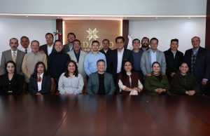 Julio Menchaca pide a gabinete redoblar esfuerzos en 2026