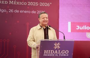 Julio Menchaca consolida formación de hidalguenses en áreas STEM