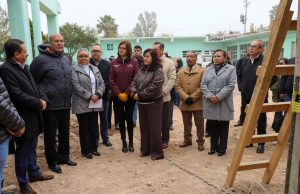 Supervisa Natividad Castrejón avance de módulo escolar en Mixquiahuala