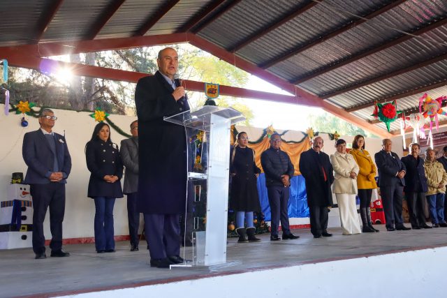 Natividad Castrejón encabezó regreso a clases en la Secundaria General No. 3 (3)