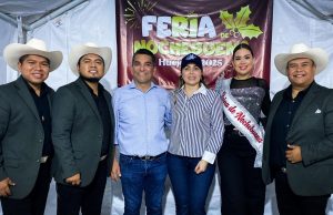 Aurora Hidalguense hace vibrar al Teatro del Pueblo de la Feria de Nochebuena