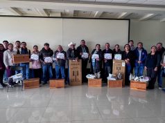 Realiza Secretaría del Campo entrega de equipamiento para rescate de abejas