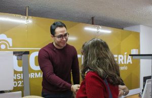 Jorge Reyes, alcalde de Pachuca supervisa atención a contribuyentes durante pago del predial