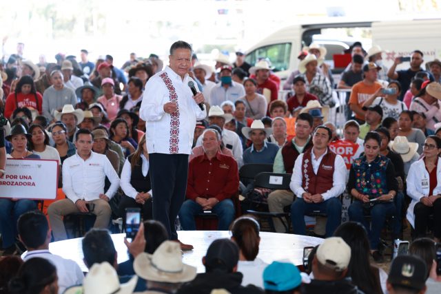 190226_GOBERNADOR_FERIA DE SERVICIOS_HUASCA DE OCAMPO_NM-10 (1)