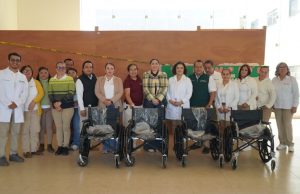 Kristel Rodríguez realiza donación de sillas de rueda para servicio del Hospital Regional de la Huasteca
