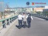 RESCATE EXITOSO: ELEMENTOS DE SSPH AUXILIAN A PERSONA EN PUENTE PEATONAL