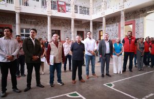 Julio Menchaca supervisa obras en el centro de Pachuca que mejoran la vida cotidiana de las familias