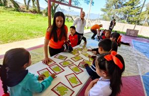 Biblio Aula Móvil lleva lectura y ciencia a comunidades escolares de Hidalgo