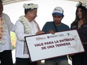 Julio Menchaca reafirma compromiso con el campo hidalguense en Atlapexco