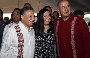 RECONOCE JULIO MENCHACA LABOR DE LAS MUJERES DEL MAGISTERIO EN LA CONSTRUCCIÓN DE UN MEJOR HIDALGO