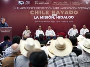 Julio Menchaca y el IMPI protegen producción del chile rayado de La Misión