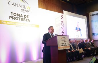 Julio Menchaca respalda a la Industria de Desarrollo y Promoción de Vivienda