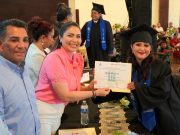 REAFIRMA ALFREDO SAN ROMÁN DUVAL COMPROMISO CON LA EDUCACIÓN EN GRADUACIÓN DE LA UPN