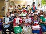 DIF Huejutla realiza segunda entrega de calzado gratuito para adultos mayores en vulnerabilidad