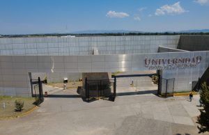 Amplían oferta académica de UPT con Ingeniería en Diseño Textil y Moda
