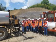 Estudiantes de Ingeniería Civil fortalecen su formación en obra carretera