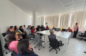 Colegio de Contadoras Hidalguenses imparte capacitación sobre declaración anual y deducciones fiscales