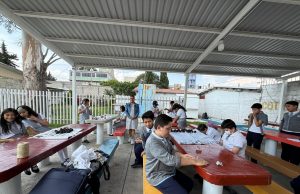 Promueve IHE la educación ambiental con «bombas de vida»