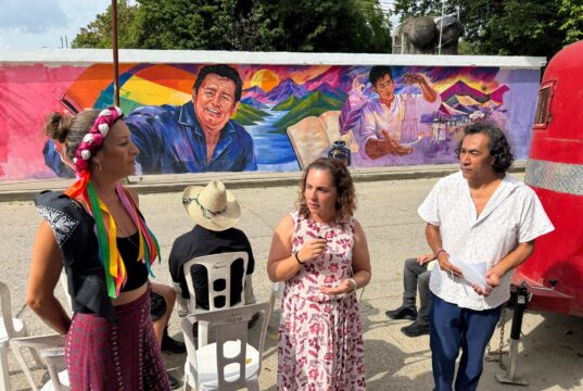 Muralistas de México y Argentina rescatan la memoria histórica de Huejutla en el Festival Tlajtoli
