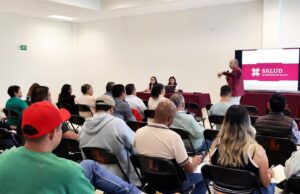 Se impartió capacitación sanitaria para fortalecer la calidad del agua en módulos de autoservicio de Tulancingo