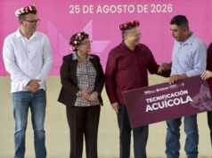 Julio Menchaca destina más de 105 mdp a obras carreteras y apoyos al campo en Lolotla