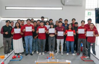 Jóvenes hidalguenses certifican habilidades de ingeniería ante Dassault Systèmes para la industria automotriz y aeroespacial