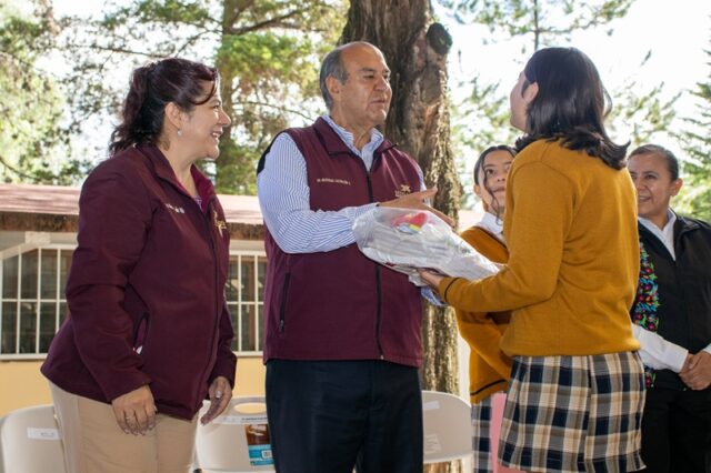 SEPH alista entrega de apoyos escolares para el ciclo 2026-2027