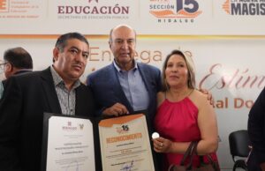 Entregan SEPH y SNTE reconocimientos y estímulos a mil 912 docentes por hasta 50 años de servicio