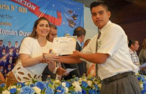 Gobierno Municipal de Huejutla reafirma compromiso con la educación y la juventud