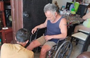 En Tulancingo, Salud a Tu Alcance lleva atención médica a personas que no pueden salir de casa