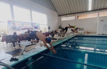 Primer torneo de natación en la unidad deportiva de Tulancingo