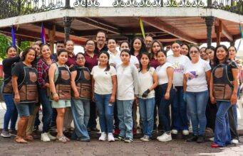 BENEFICIA DIF A MÁS DE 100 HUEJUTLENSES EN JORNADA DE BELLEZA Y CUIDADO PERSONAL