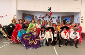 Personas mayores celebran las fiestas patrias en Centros Gerontológicos Integrales y Casas de Día