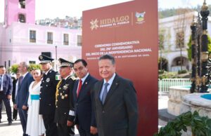 Rinden homenaje a Miguel Hidalgo los tres poderes del estado y mandos de seguridad