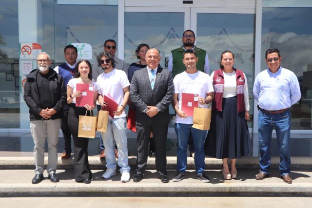 UPT fortalece la movilidad internacional con estudiantes de Colombia (1)