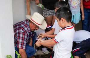Centro Pilares DIF realiza huerto familiar para fortalecer el cuidado del medio ambiente