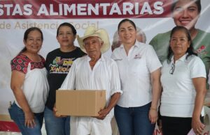 Pone en marcha DIF Huejutla programa estatal «Es Por Ti» para adultos mayores y personas con discapacidad