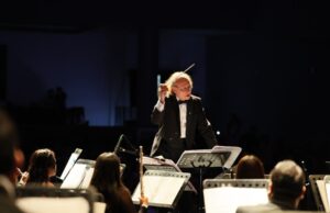 Lleva la Banda Sinfónica de Hidalgo estrenos de ópera y bandas sonoras de cine a plaza pública en El Arenal