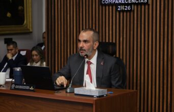 Rinde cuentas Francisco Fernández Hasbun ante el Congreso; destaca 282 exfuncionarios procesados y baja del 32% en rezago penal