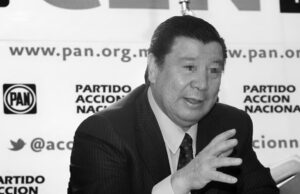 TRIBUNAL COLEGIADO DA LA PUNTILLA A GERARDO SOSA Y ORDENA SEGUIR EL JUICIO CONTRA EL CACIQUE UNIVERSITARIO