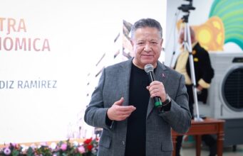 Convoca Julio Menchaca a sector empresarial a generar prosperidad compartida en todo el país